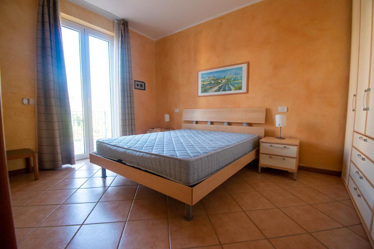 Lato Soleggiato @Gardazzurro Appartement Padenghe sul Garda Buitenkant foto