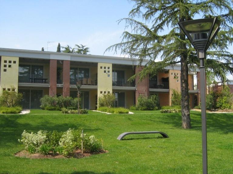 Lato Soleggiato @Gardazzurro Appartement Padenghe sul Garda Buitenkant foto
