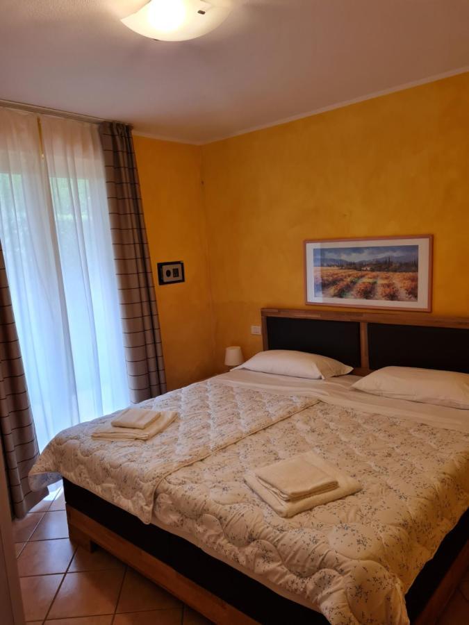 Lato Soleggiato @Gardazzurro Appartement Padenghe sul Garda Buitenkant foto